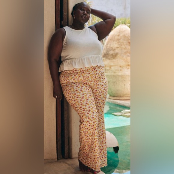 Torrid Festi Super Soft Slub Flare Leg Pants Wms plus sz 6 (30) - Picture 4 of 16